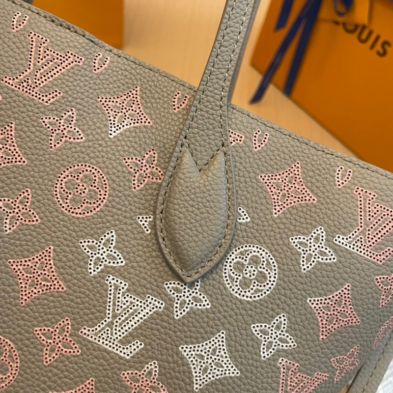 l**is V*t*n flight mode blossom mm mahina perforated calfskin leather gray/pink