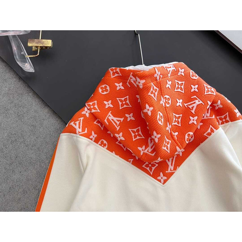 l**is V*t*n hoodie and pants orange