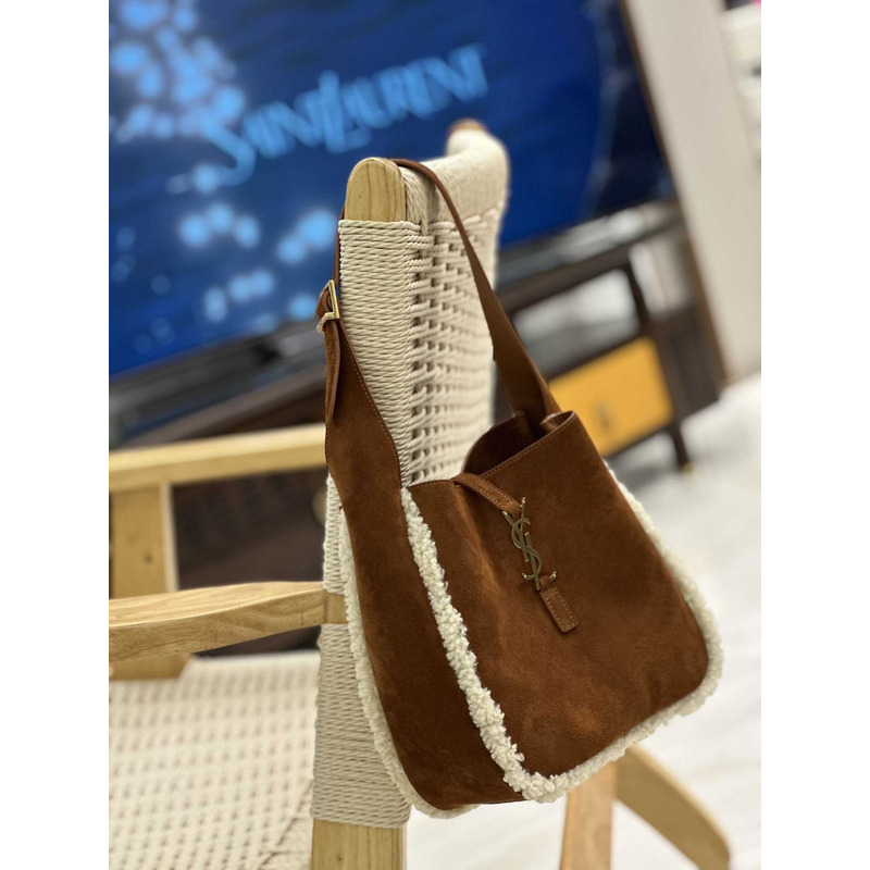 saint laurent le 5 À 7 S*pple small in suede and shearling dark cigar and natural beige
