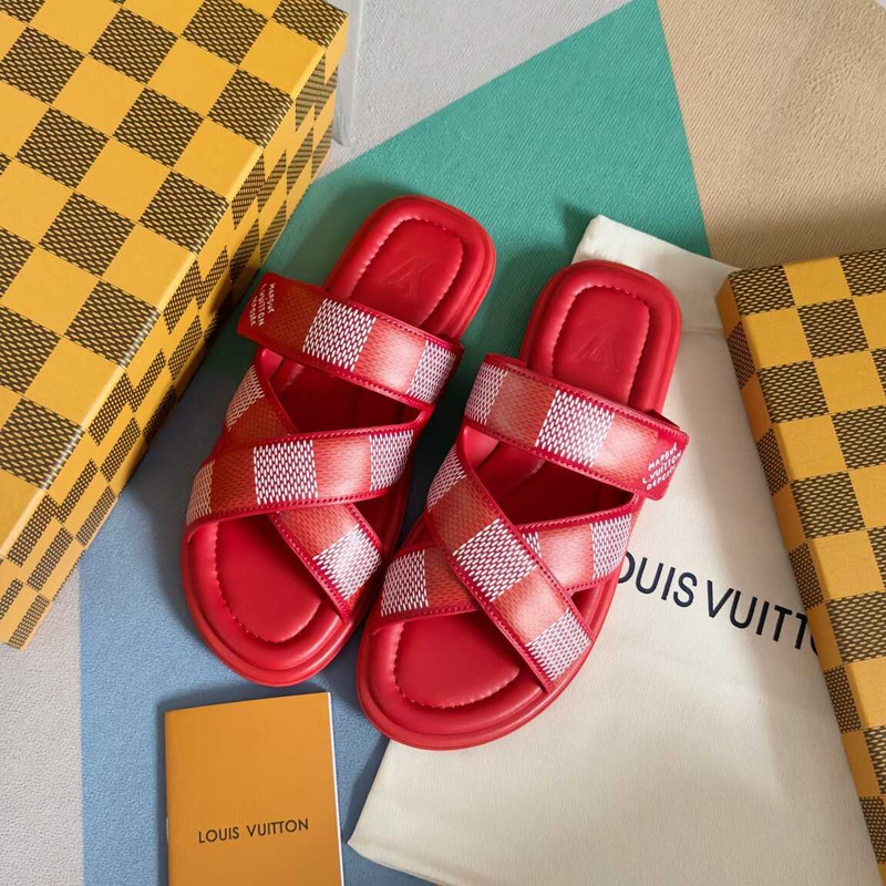 l**is V*t*n venice mule in red