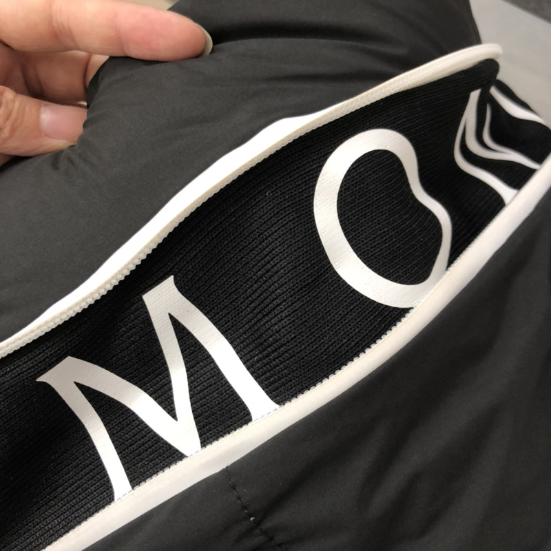 Moncler Montreuil Vest Black