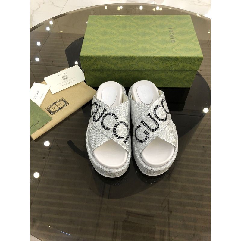 G*u*i diamond shinny platform white