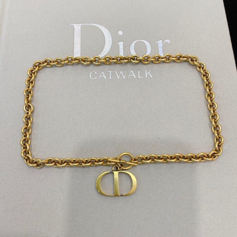 D*or necklace