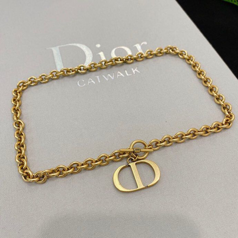 D*or necklace