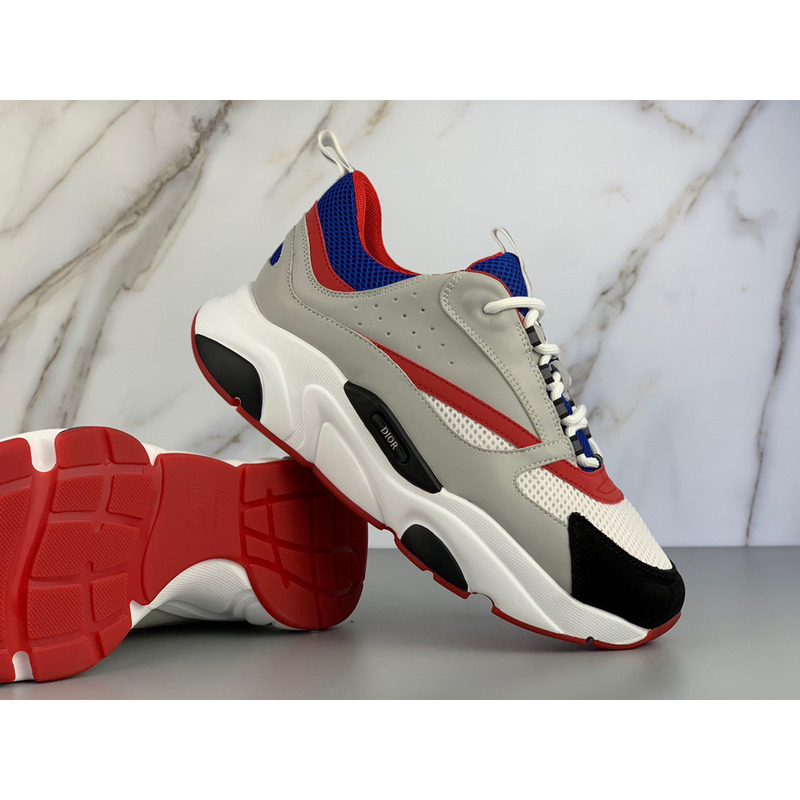 D*or "b22" sneaker