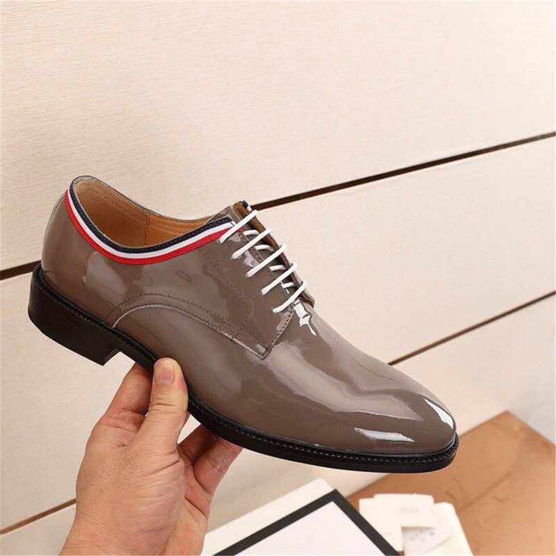 G*u*i leather shoes